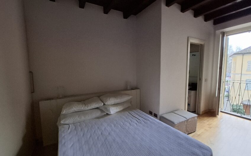 Lodi, Zona Giardini,a due passi dal centro, 2 loc. + cantina